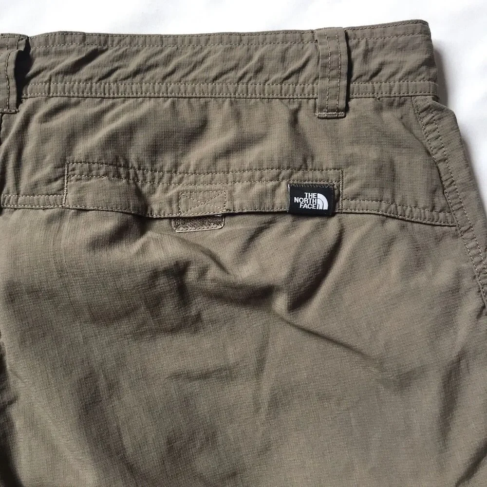 The North Face Cargo Shorts Ripstop Mens 34 Moss Nylon Outdoor Hiking T338 T738